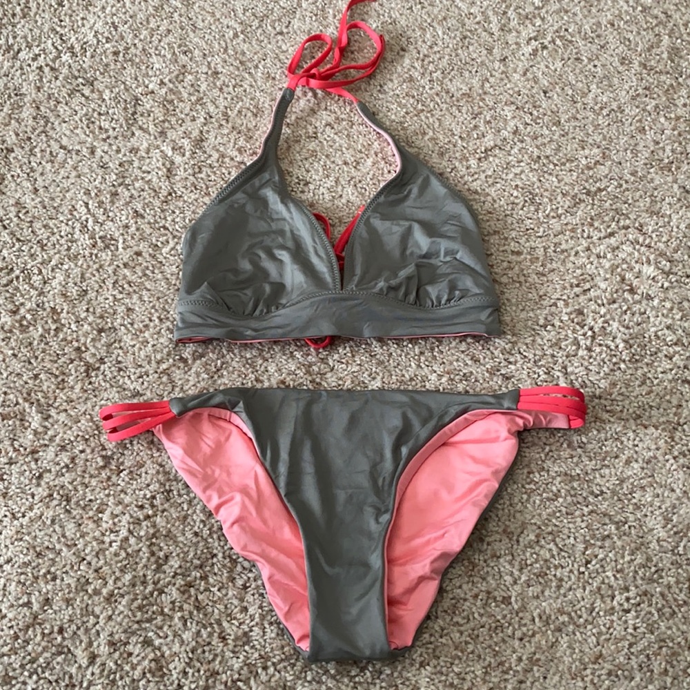 Patagonia Reversible Sea glass Bay swimsuit